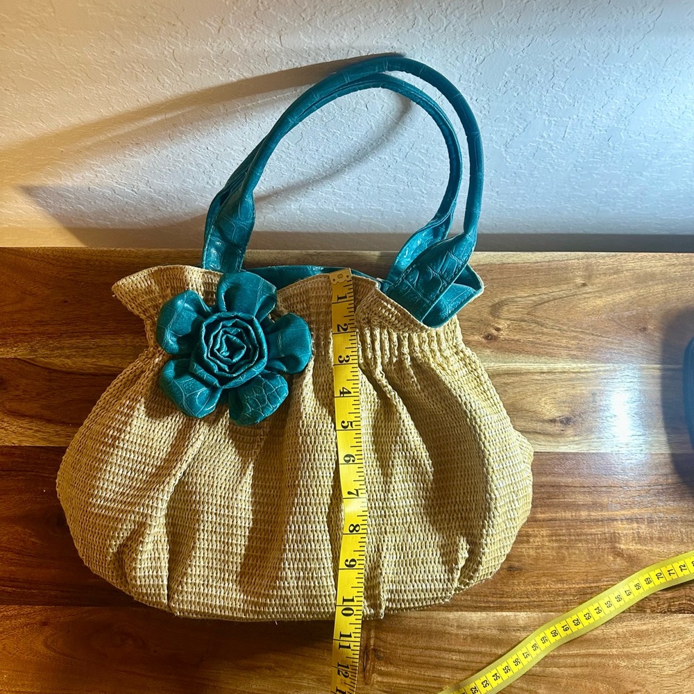 Bueno, Woven Straw Beach Bag - Picture 10 of 11
